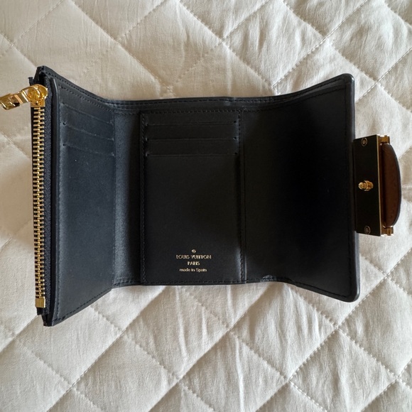 Louis Vuitton Brown Monogram Wallet - Picture 6 of 8